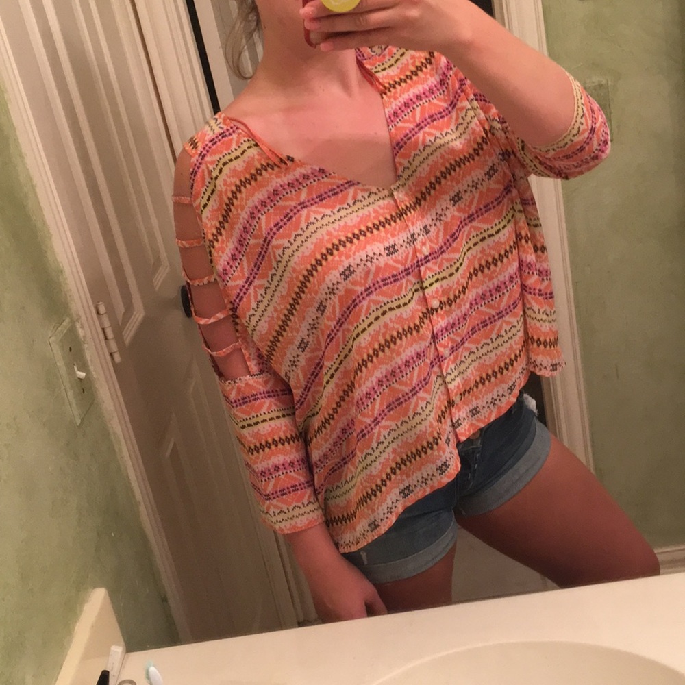 Rock and Republic Top. Medium